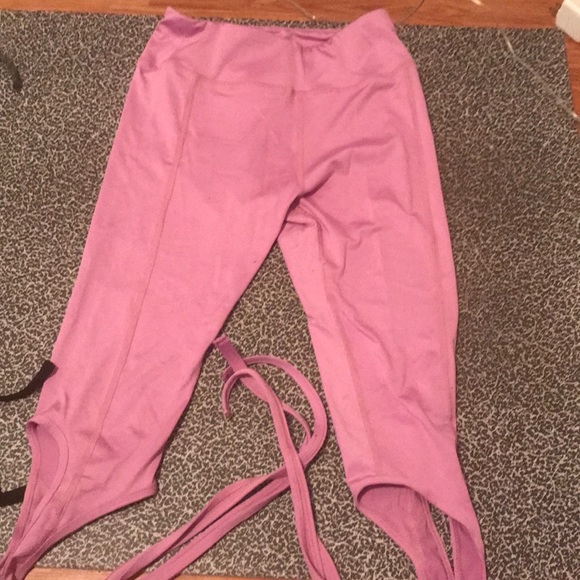 Wrap Up Yoga Pants - Picture 1 of 3